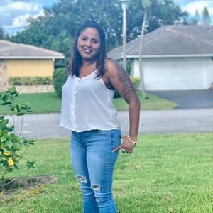 Meet your Posher, Nancy